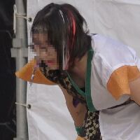 【再販】2023販売！４Ｋ高画質！ダンス！衣装の中が見えても踊る！a97