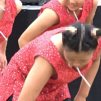 【再販】2024販売！４Ｋ高画質！ダンス！段々薄着になっていくダンサー達が踊る！a156