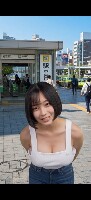 【AI生成作品part4】  フリーおっぱいを配信しちゃう美少女