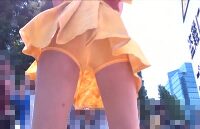 ローアングルコスプレイヤー386