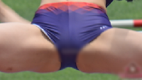 【モッコリ高跳びJK美女】紫パンツのハミパン