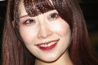 キャンギャルの顔面アップ081