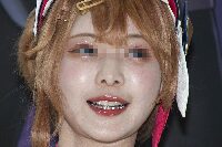 コスプレイヤーの顔面アップ187