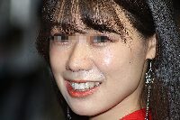 キャンギャルの顔面アップ084