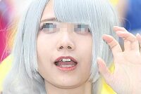 コスプレイヤーの顔面アップ112