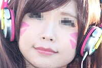 コスプレイヤーの顔面アップ014