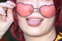 コスプレイヤーの顔面アップ180