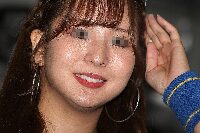 キャンギャルの顔面アップ082