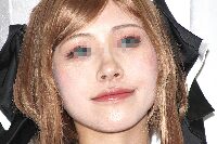 コスプレイヤーの顔面アップ184