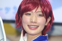 キャンギャルの顔面アップ029