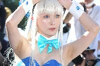 コスプレイヤーの顔面アップ178