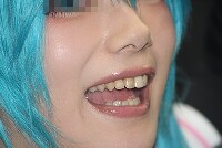 コスプレイヤーの顔面アップ098