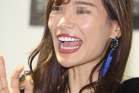 キャンギャルの顔面アップ038