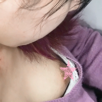 日常生活と通勤での♥1000分の1の胸チラ風景