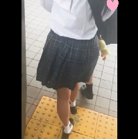 【素人】卒業前に同級生が撮影した★帰宅風景（コンビニ、駅、電車内）