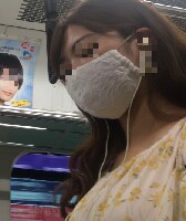 再販　電車内美人奥さんのたまらないお尻