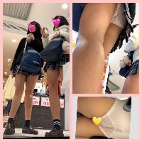 【4K60FPS】神様からの贈り物 Vol.23 アイドル級美女JKの薄ピンクP