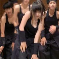 セクシーダンス！必見！！胸元がかなり開いており感動できる作品です！！188【高画質動画】