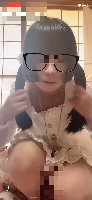 ロリ系ファッションかわいい子の見せてくれるちらちら配信