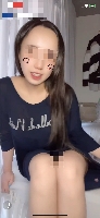 セクシーなかわいい子のチラ配信