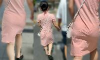 [4K]デート中の小柄な彼女の丸見えショーツ