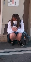 無警戒すぎるJKパンモロ